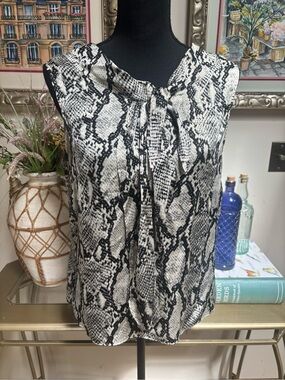 Anne Klein Black & White Snake-Print Tie-Neck Sleeveless Top